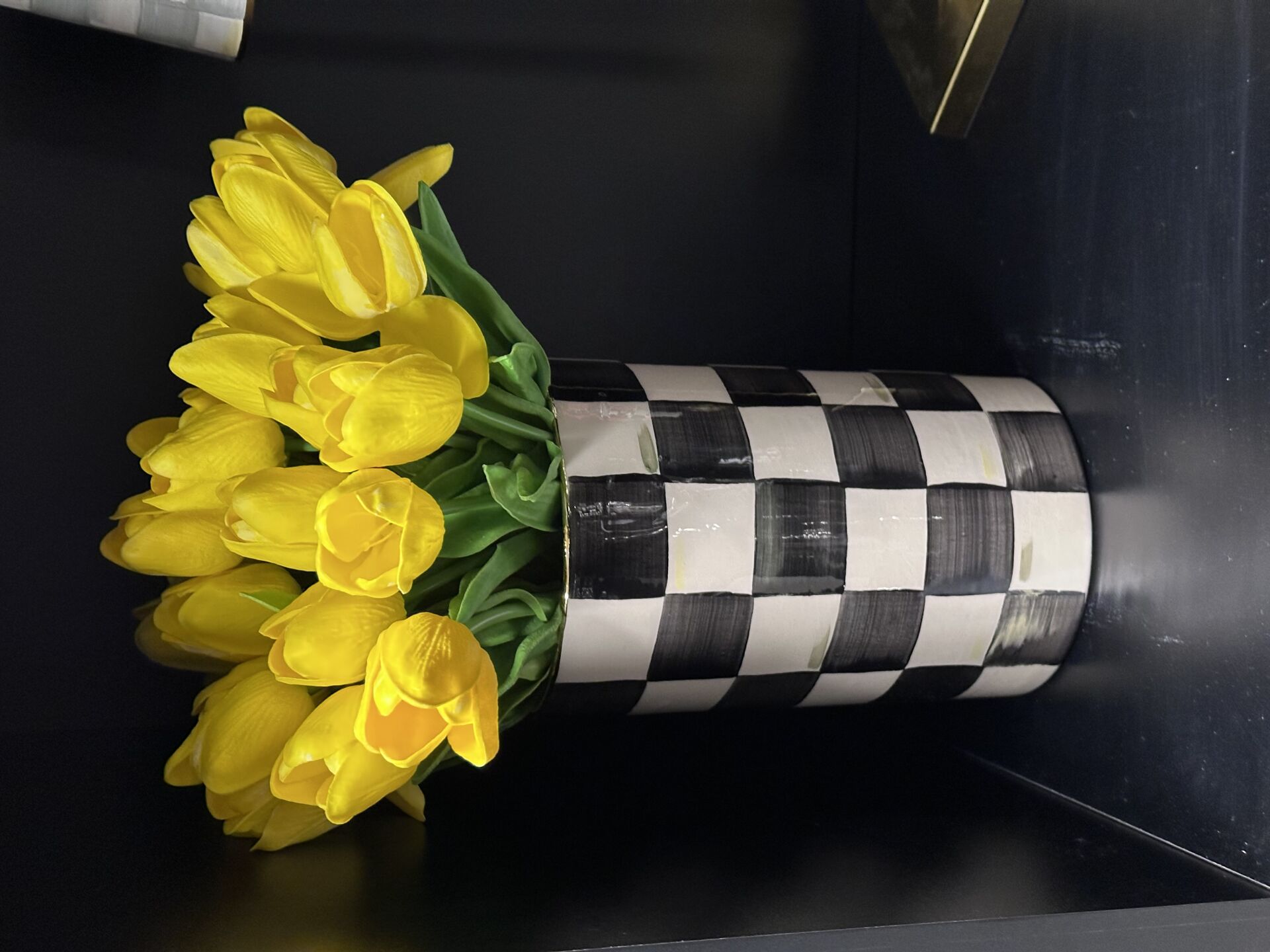 damalı el boyama vazo