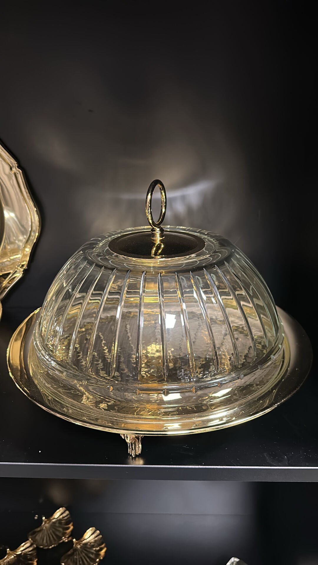 kristal kapaklı pirinç sunum standı