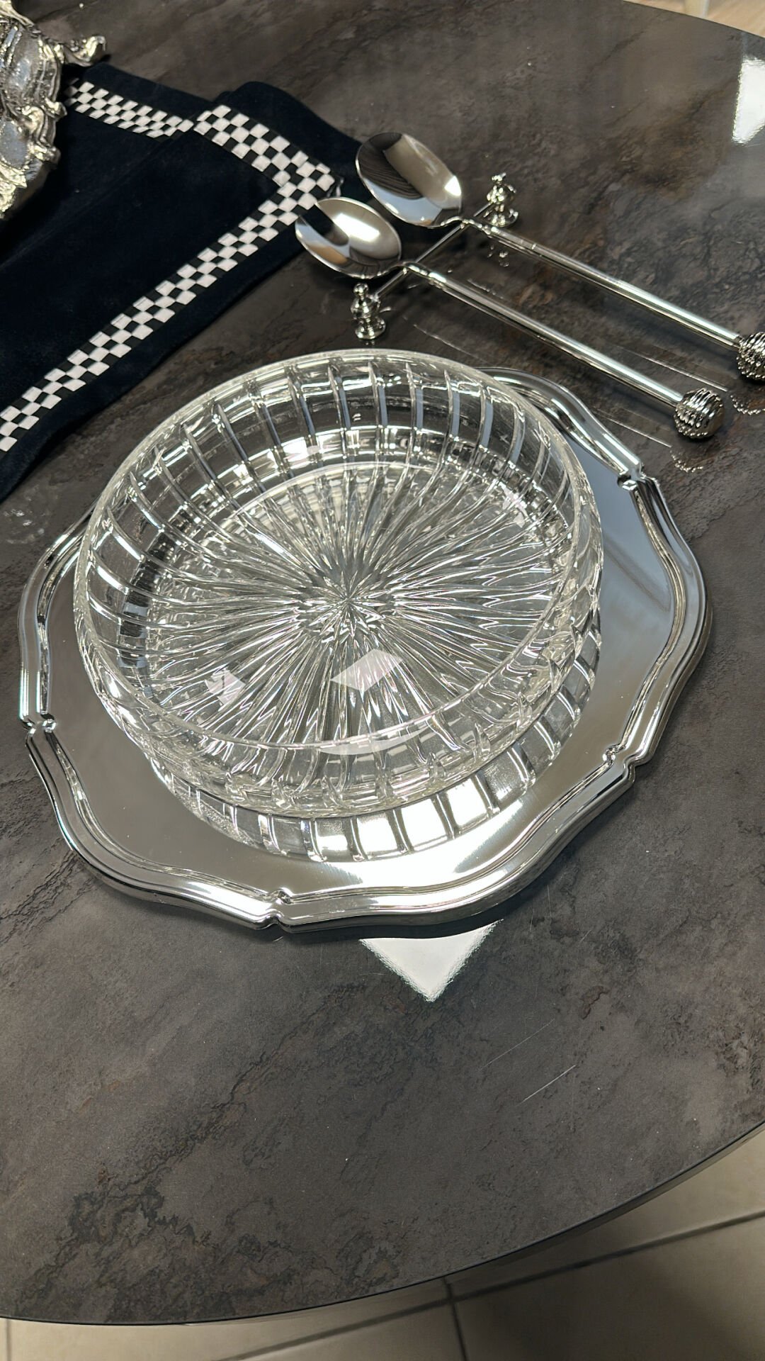 gümüş kaplama suplalı kristal kase